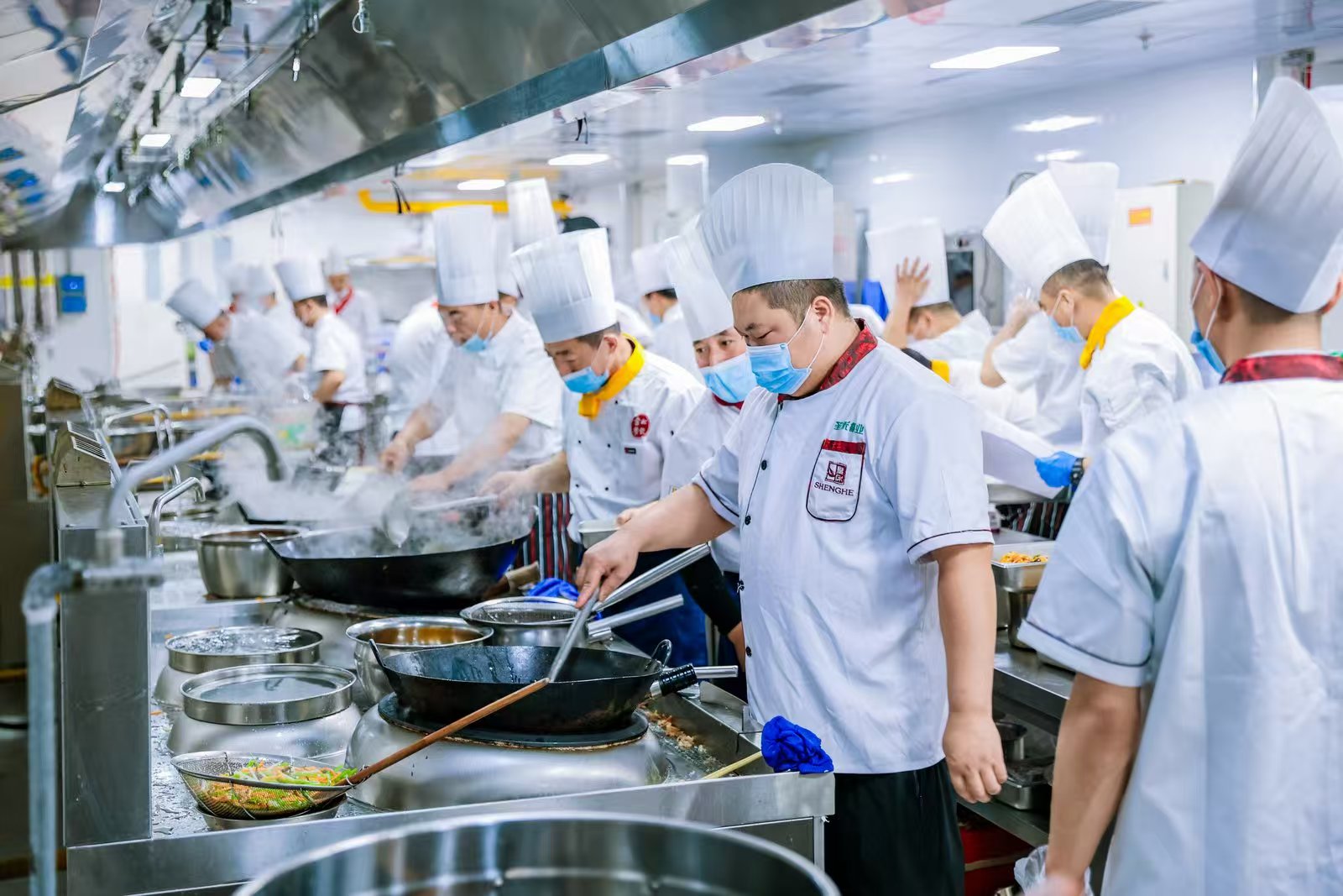創(chuàng)新食譜繪美味健康畫卷，圣禾載譽(yù)而歸續(xù)寫學(xué)生餐暖心新篇章